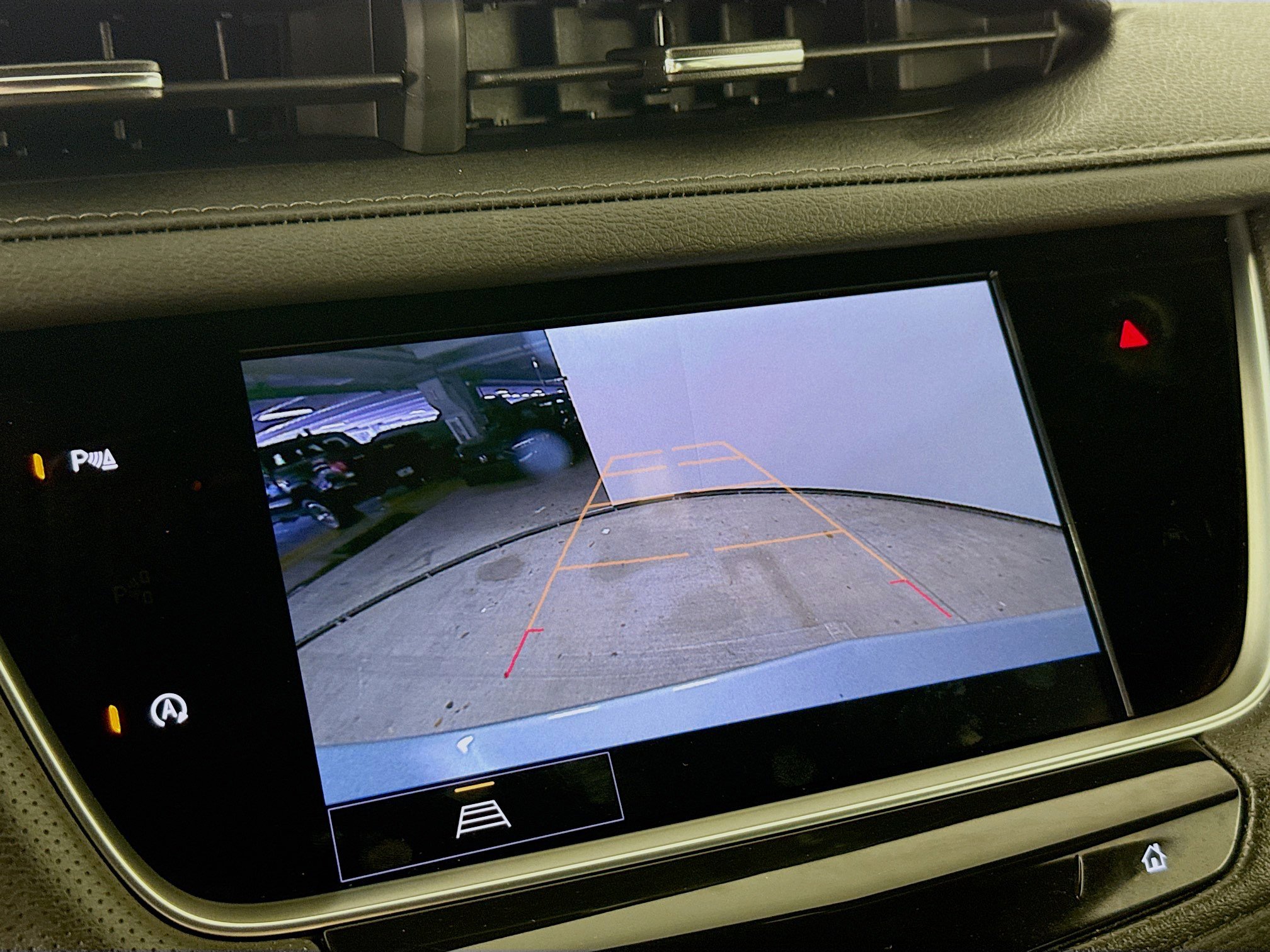 Used 2025 Cadillac XT5 Premium Luxury image 16