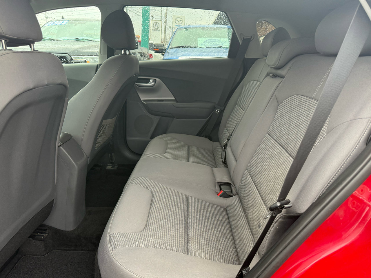 Used 2017 Kia Niro LX image 20