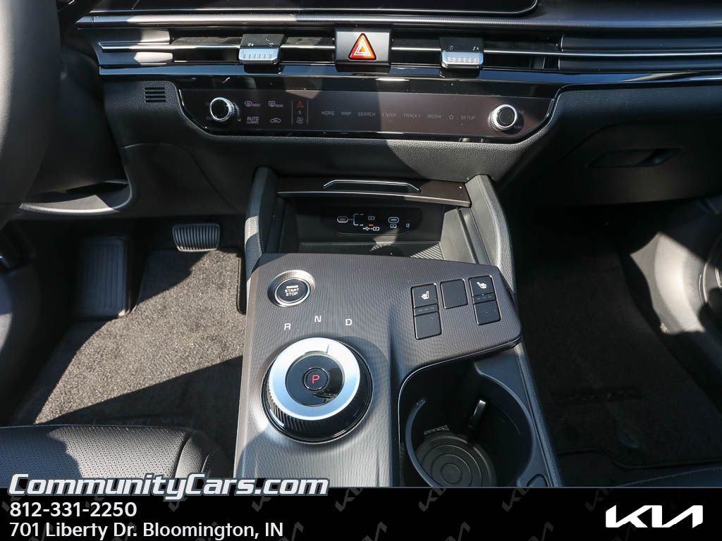 New 2026 Kia Sportage EX w/ EX Panoramic Sunroof Package image 16