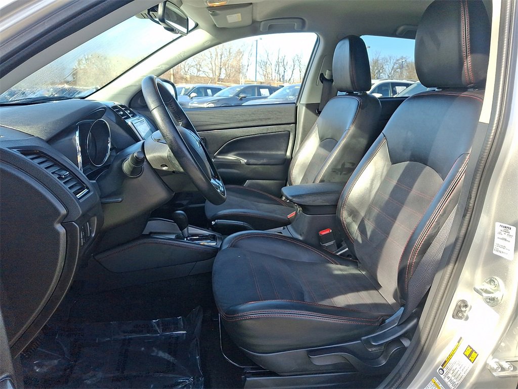 Used 2024 Mitsubishi Outlander Sport SE image 15