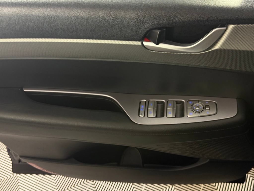 Used 2024 Hyundai Palisade SEL FWD image 27
