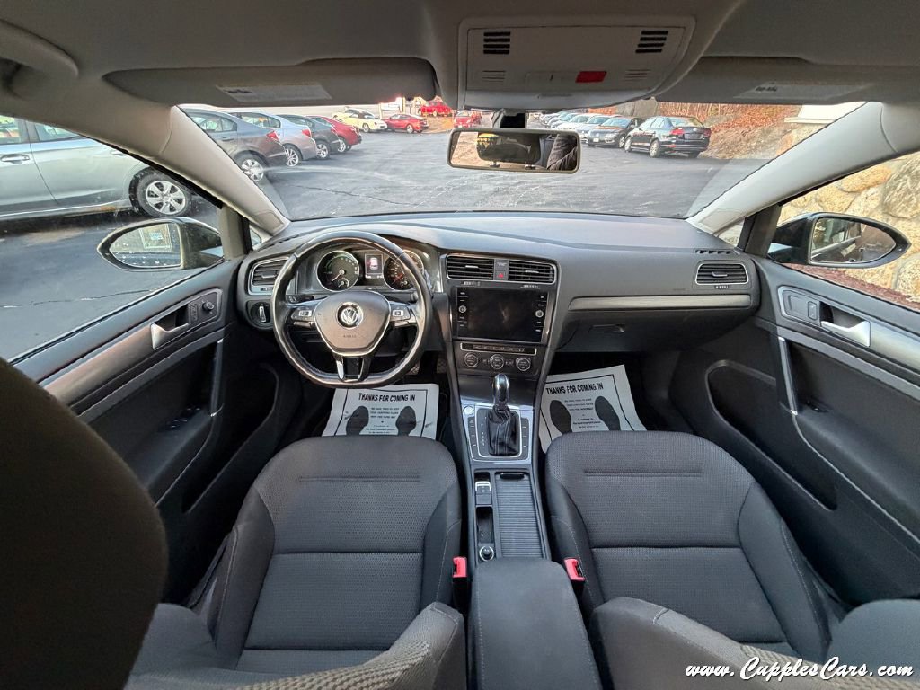 Used 2019 Volkswagen e-Golf SE w/ Driver Assistance Package FWD image 20