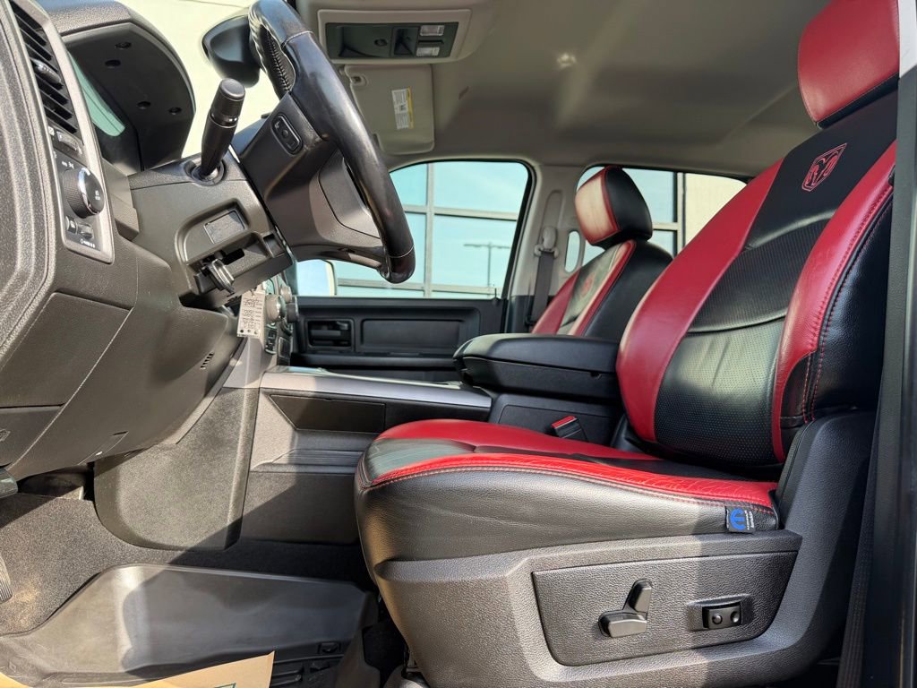 Used 2022 RAM 1500 Express w/ Wheel & Sound Group image 11