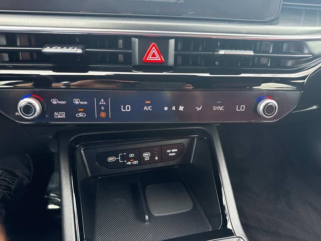 Used 2025 Kia K5 GT-Line w/ GT-Line Premium Package image 25