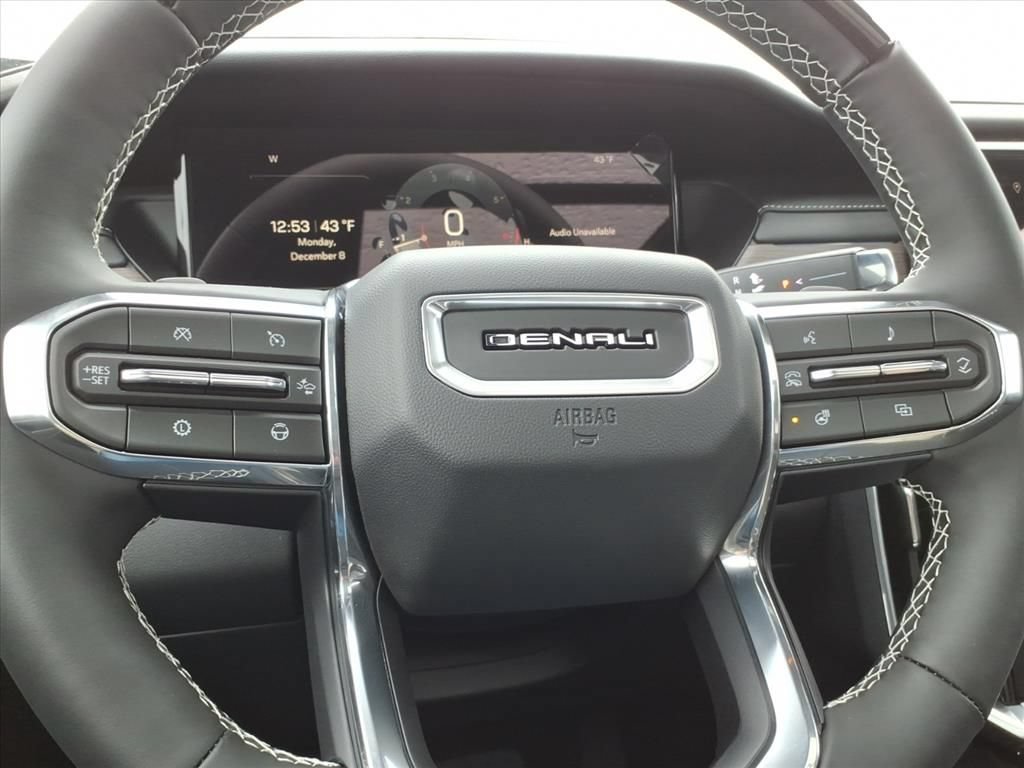 New 2026 GMC Acadia Denali w/ Super Cruise Package AWD/4WD image 18