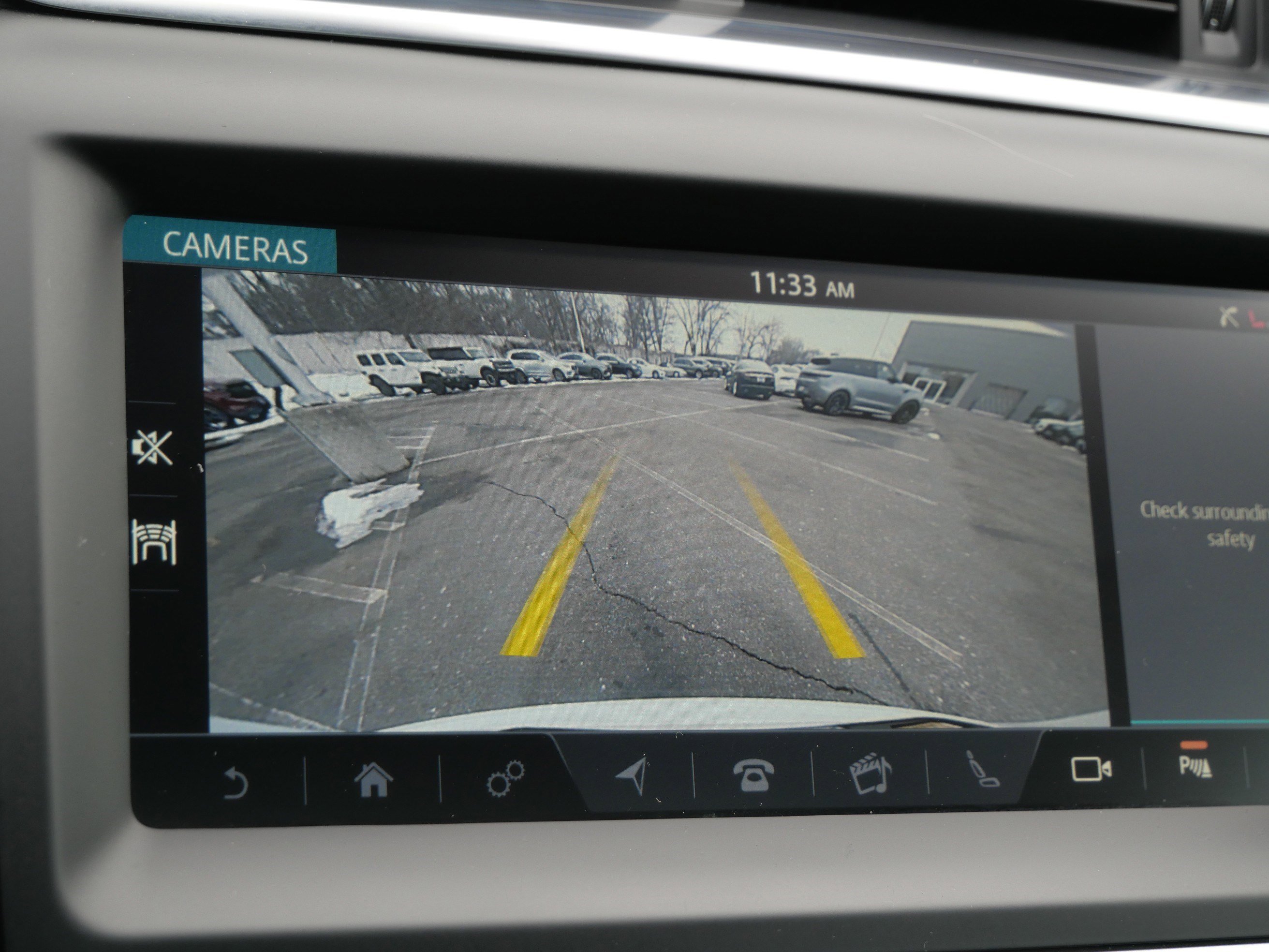 Used 2019 Jaguar E-PACE S image 35