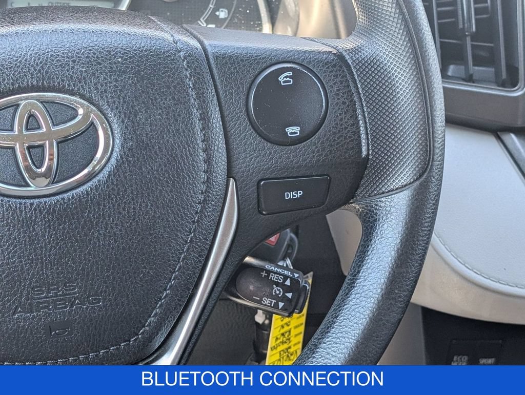 Used 2013 Toyota RAV4 LE AWD/4WD image 17