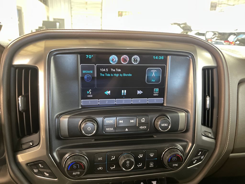 Used 2015 Chevrolet Silverado 2500 LTZ w/ Duramax Plus Package AWD/4WD image 18