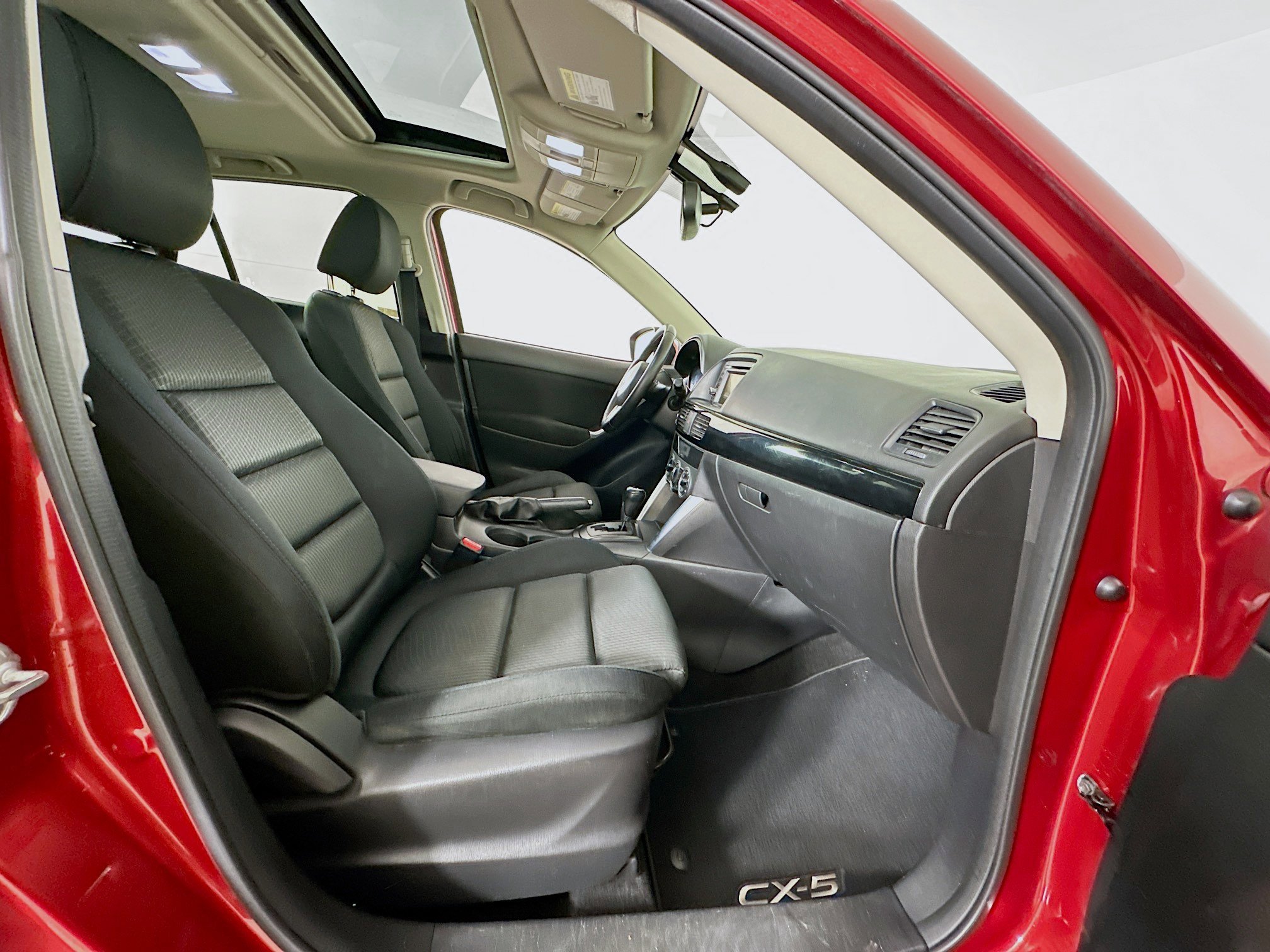 Used 2013 MAZDA CX-5 Touring w/ Touring Tech Pkg image 30