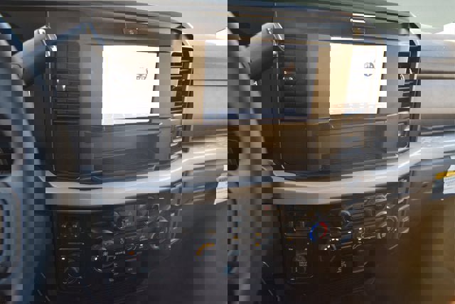 New 2026 Ford F250 XLT w/ FX4 Off-Road Package image 9