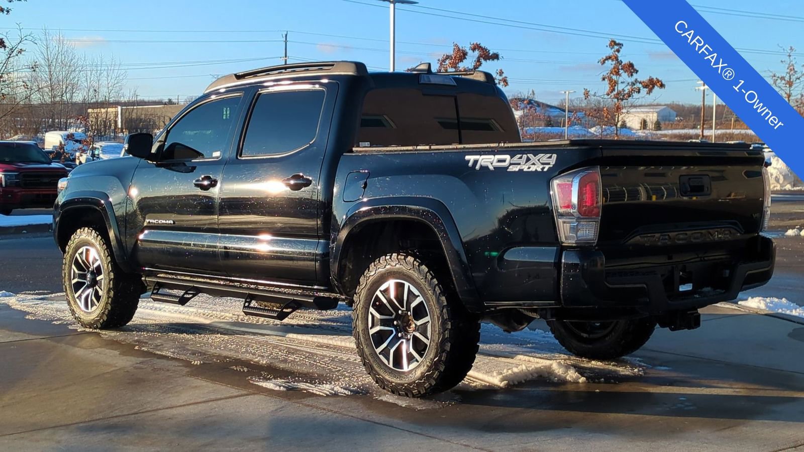 Used 2023 Toyota Tacoma TRD Sport image 3