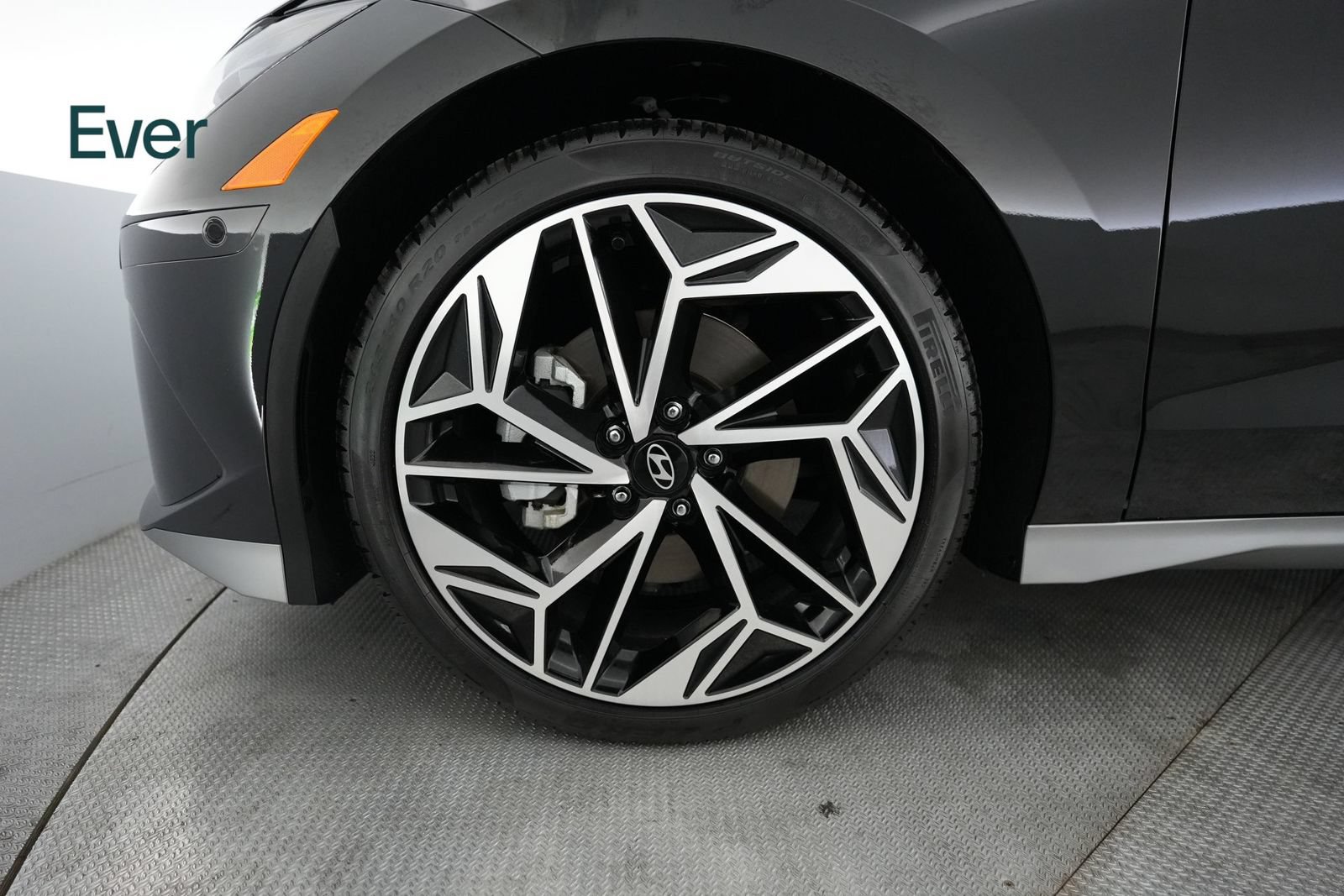 Used 2023 Hyundai Ioniq 6 Limited RWD image 19