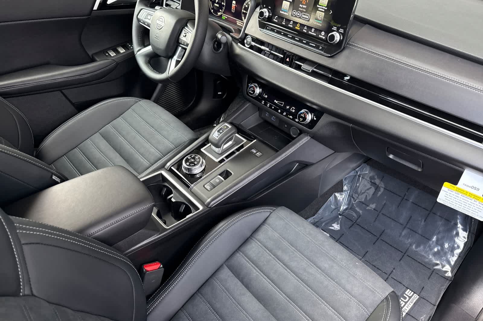 New 2026 Nissan Rogue SL AWD/4WD image 16