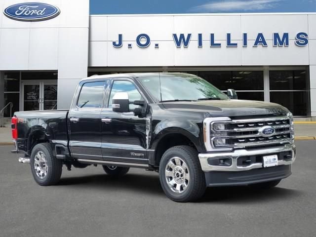 New 2026 Ford F250 Lariat w/ Chrome Package AWD/4WD image 1