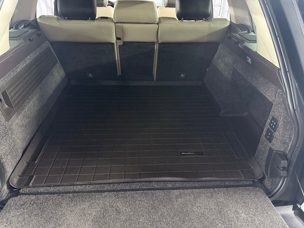 Used 2021 Land Rover Range Rover P525 Westminster Edition image 40