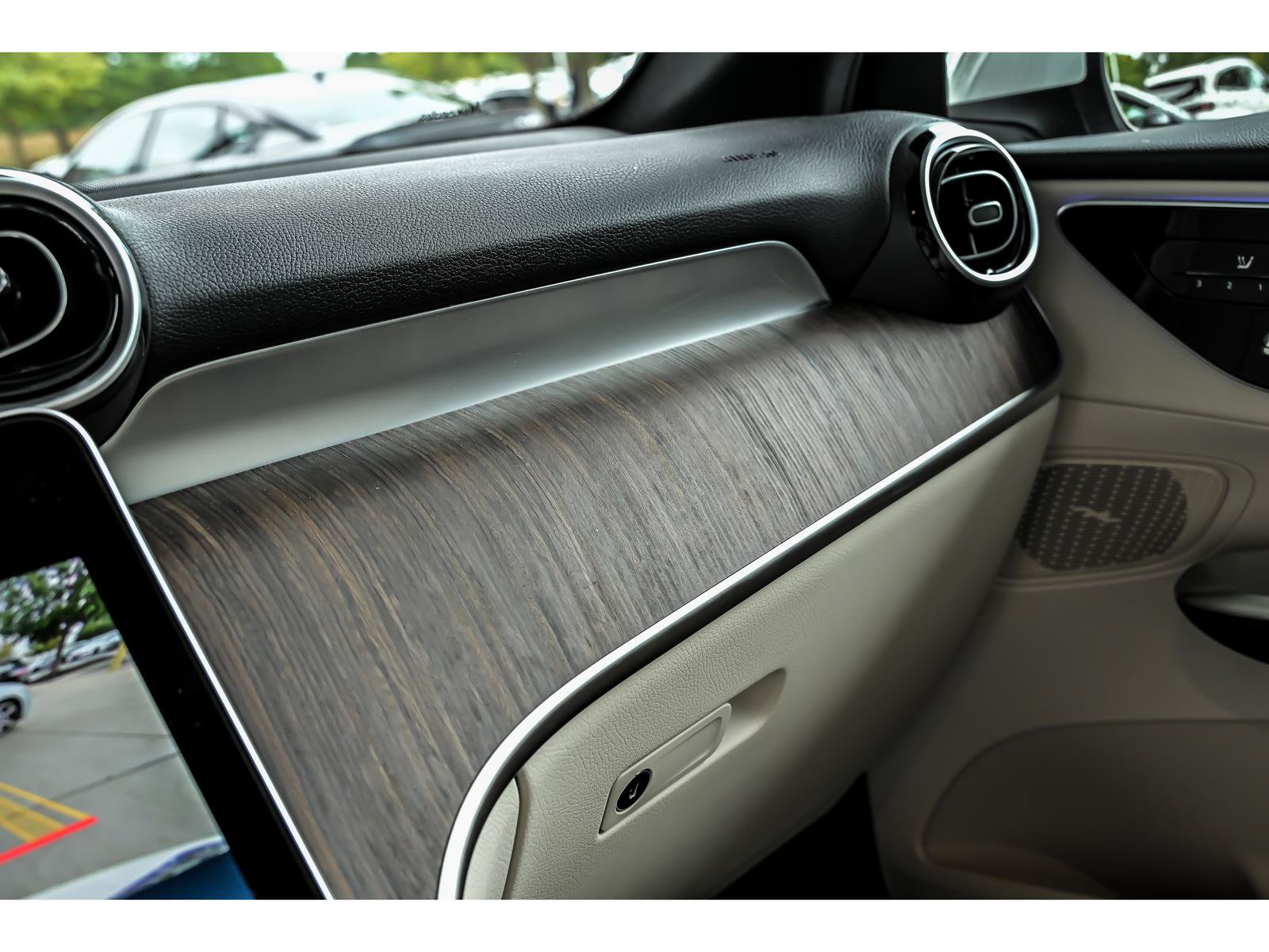 Certified 2026 Mercedes-Benz GLC 300 4MATIC image 22