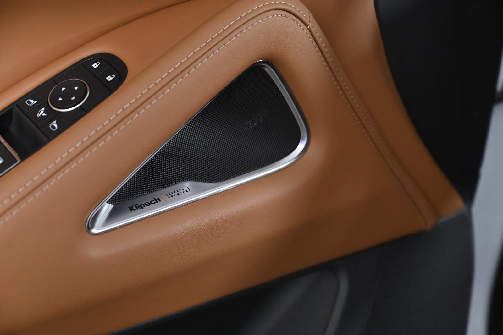 Used 2026 INFINITI QX60 Autograph w/ Dark Cargo Package image 36