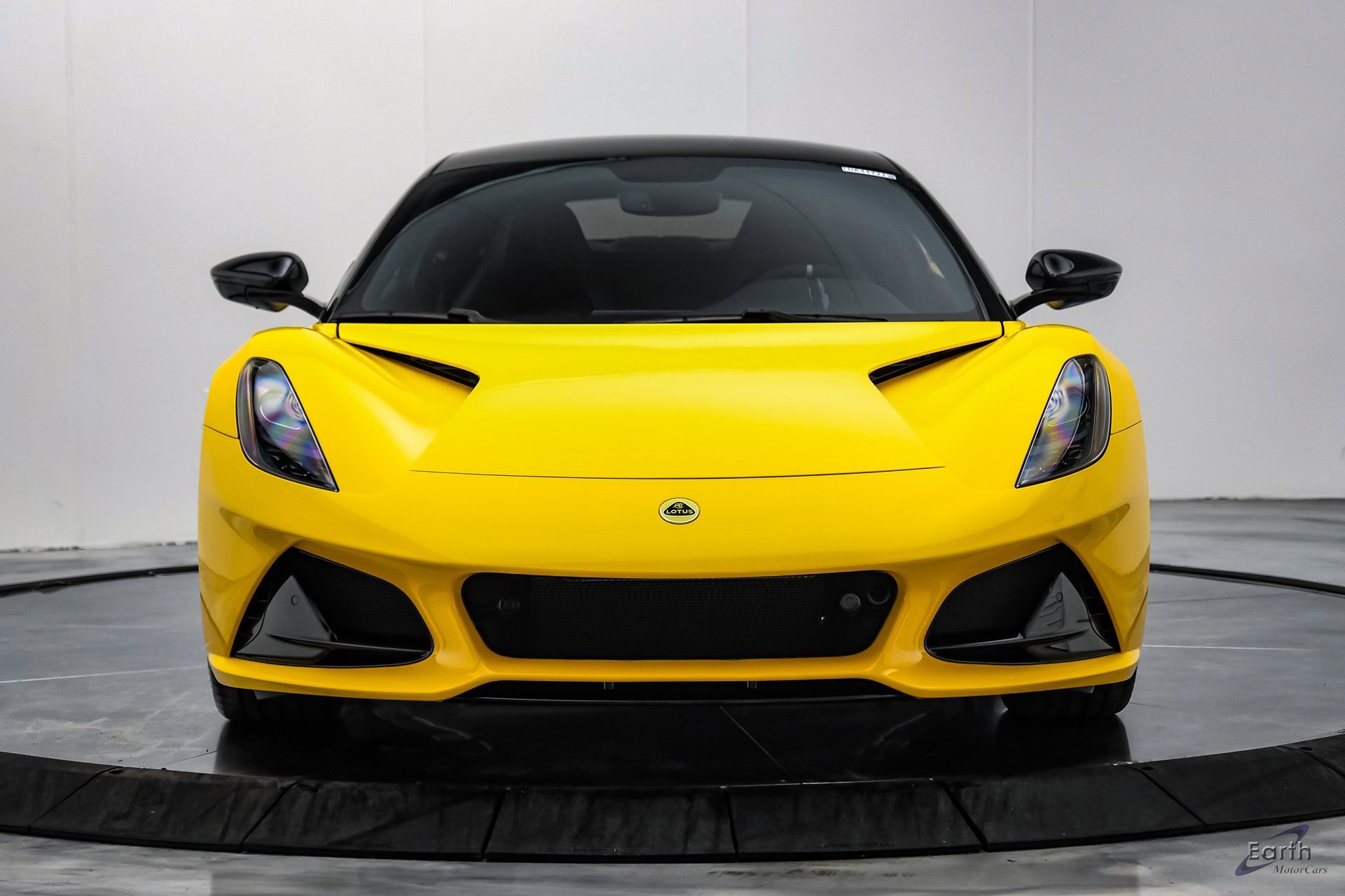 Used 2024 Lotus Emira First Edition image 29