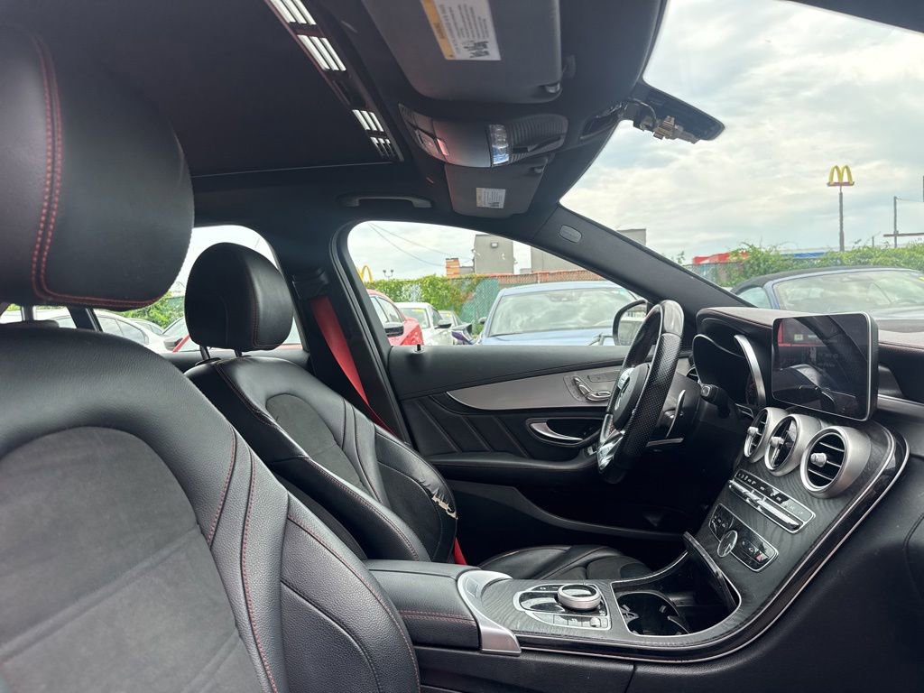 Used 2019 Mercedes-Benz C 43 AMG 4MATIC Sedan w/ AMG Night Package image 17