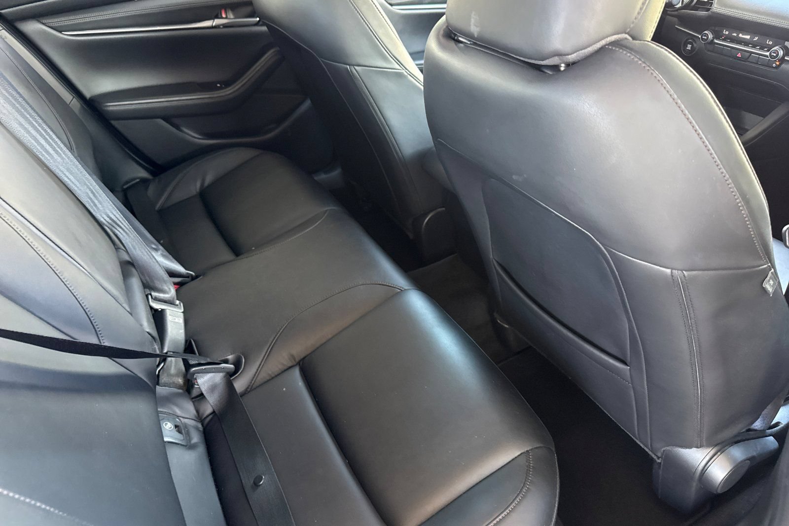 Used 2025 MAZDA MAZDA3 s Sport FWD image 21