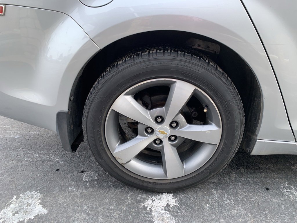 Used 2012 Chevrolet Malibu LT image 12