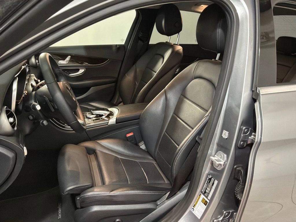 Used 2015 Mercedes-Benz C 300 Sedan image 7