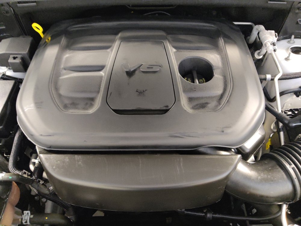 Used 2019 Jeep Grand Cherokee Laredo image 30