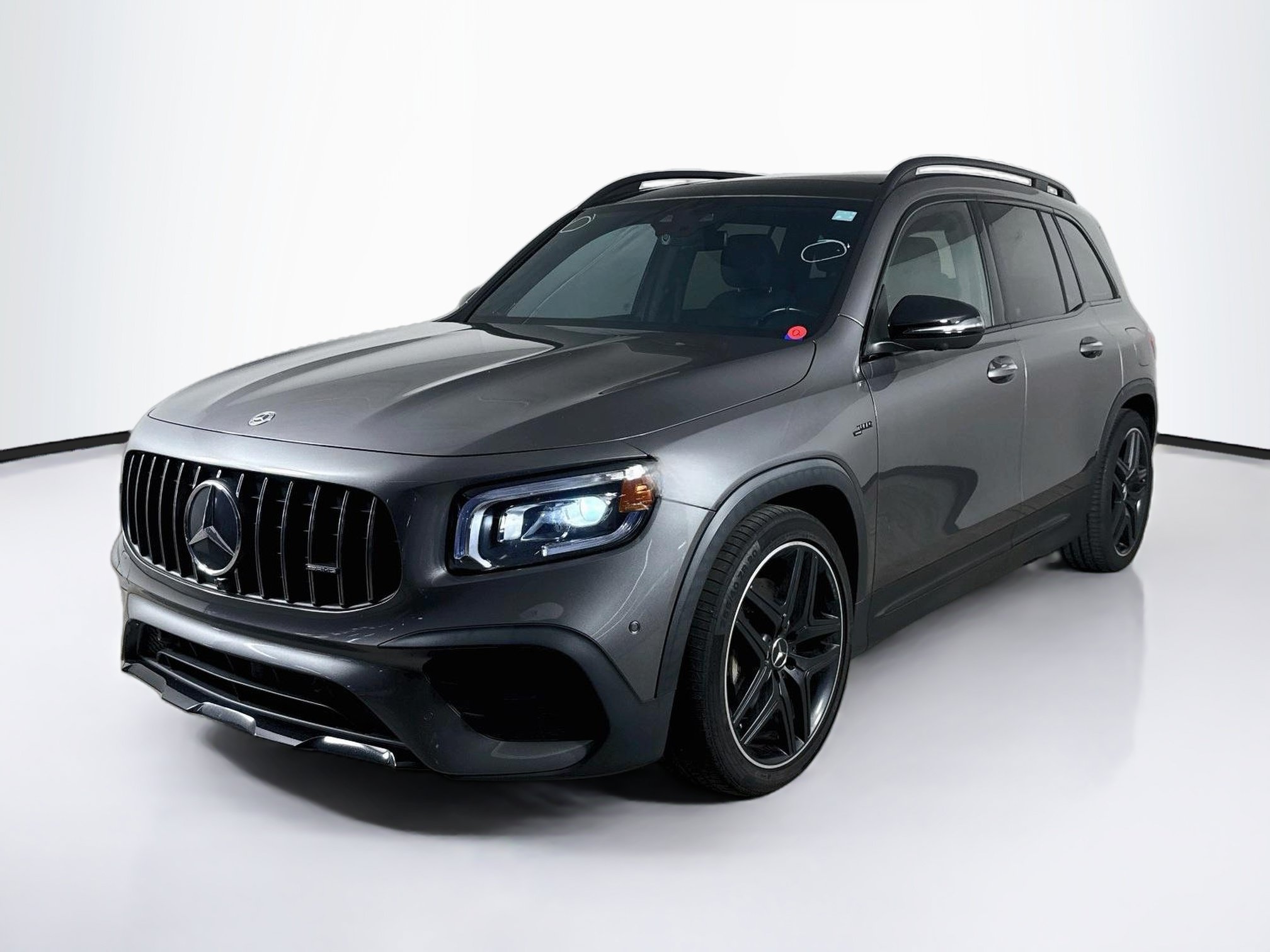 Used 2021 Mercedes-Benz GLB 35 AMG 4MATIC image 4