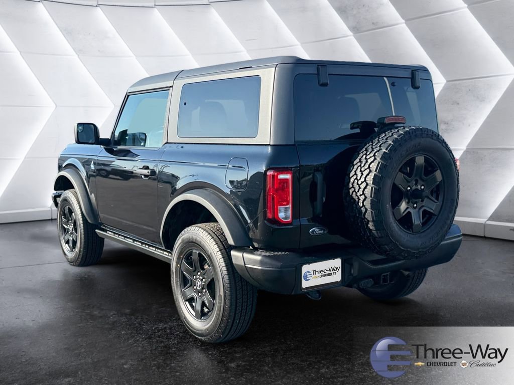 Used 2023 Ford Bronco Black Diamond AWD/4WD image 3