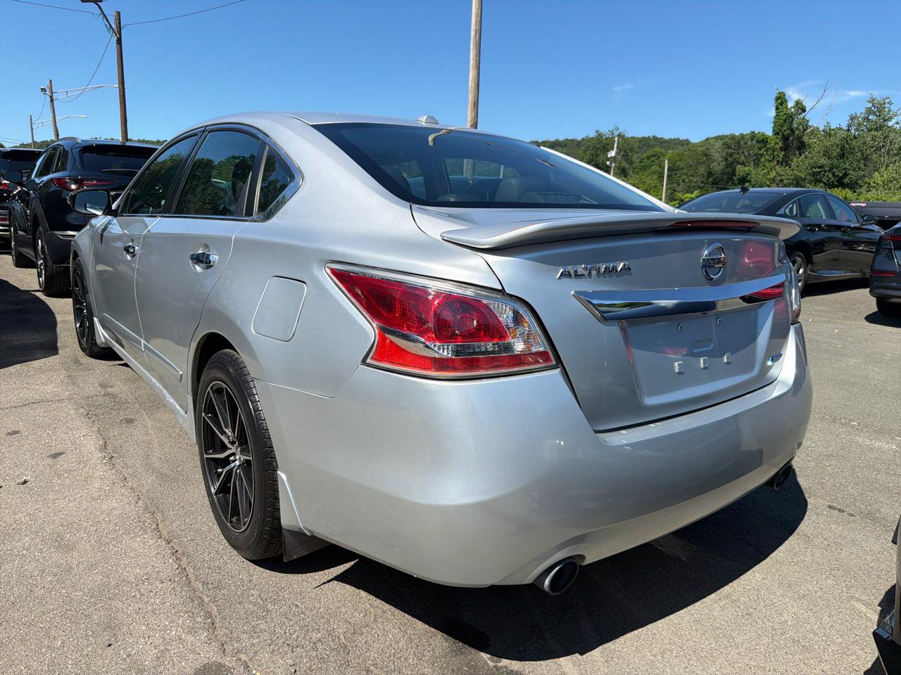 Used 2013 Nissan Altima 2.5 SL FWD image 13