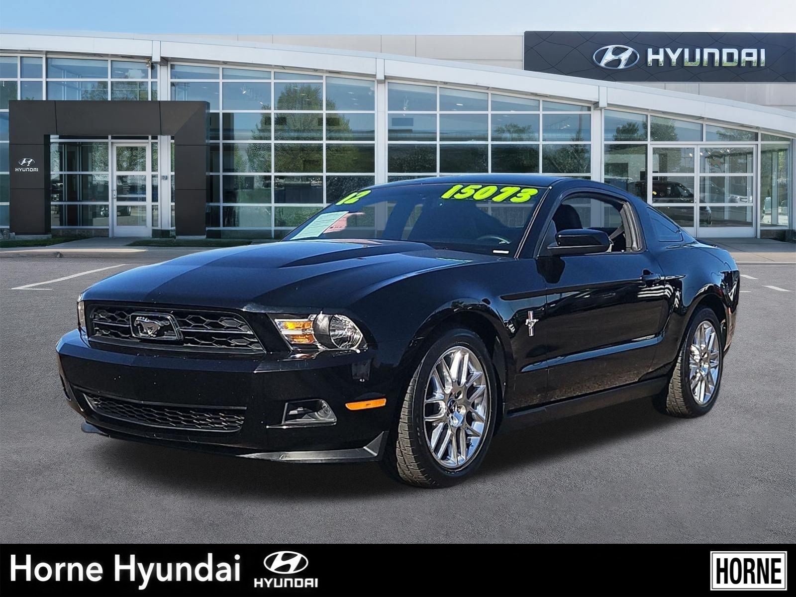 Used 2012 Ford Mustang Premium RWD image 1
