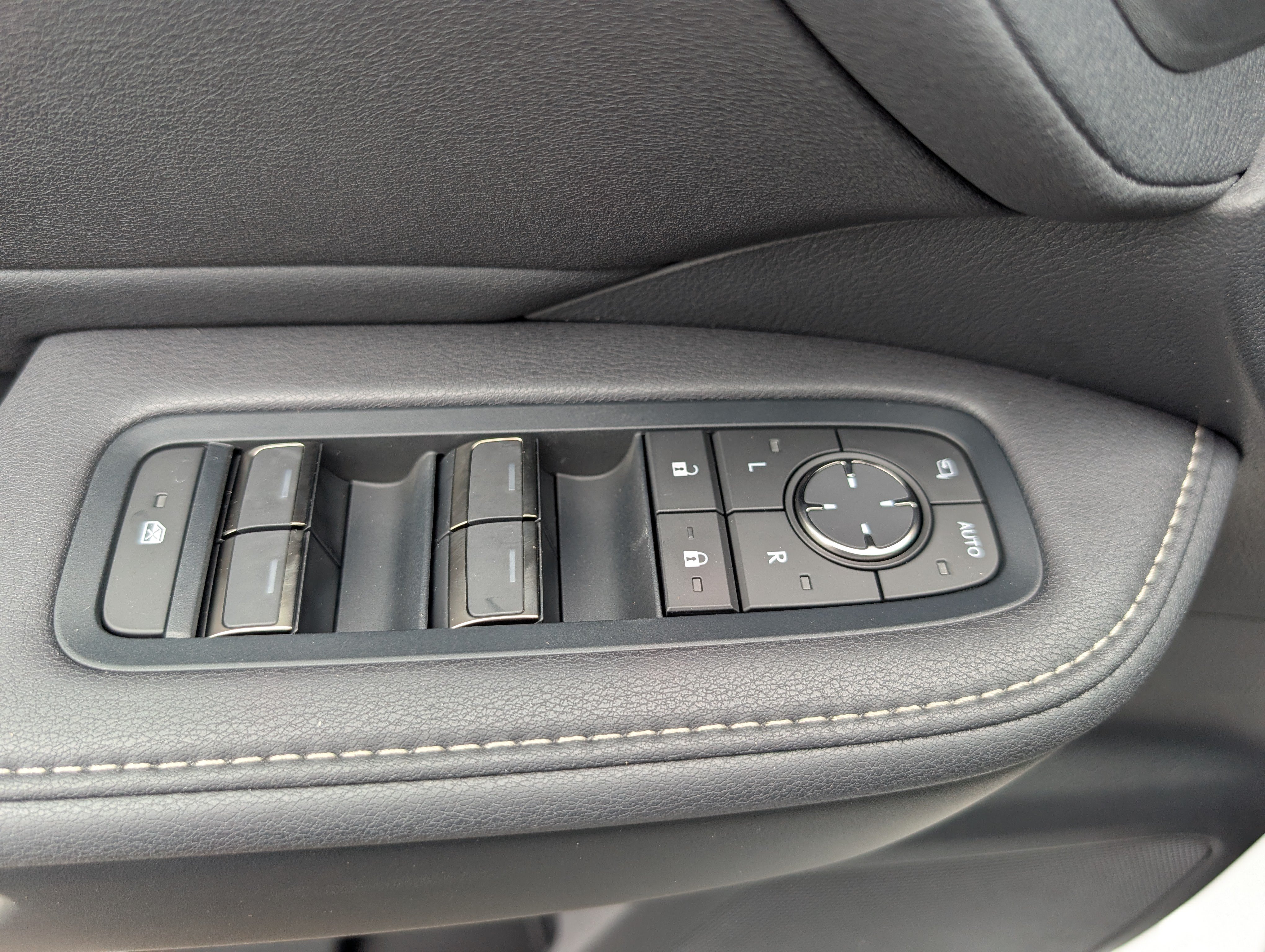 New 2026 Lexus TX 350 AWD image 17