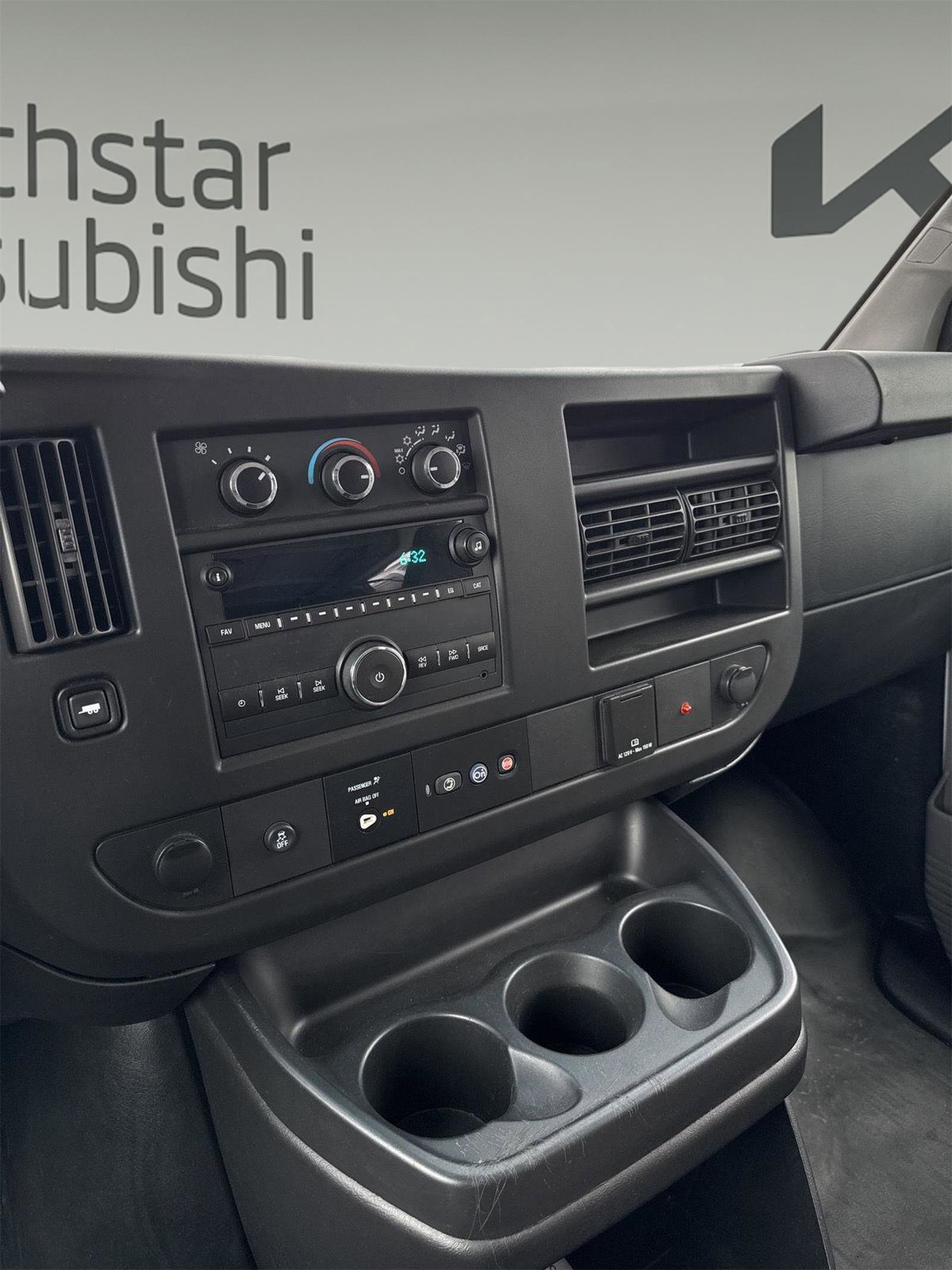 Used 2018 Chevrolet Express 2500 image 14