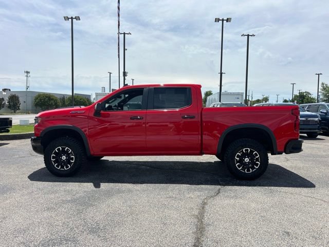 Used 2025 Chevrolet Silverado 1500 ZR2 AWD/4WD image 6
