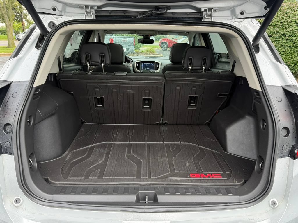 Certified 2019 GMC Terrain Denali w/ Advanced Safety Package AWD/4WD image 11