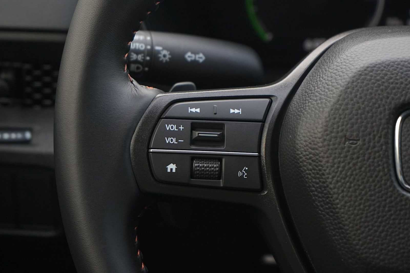 Used 2026 Honda CR-V Sport image 17