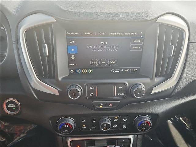 Used 2024 GMC Terrain SLT image 15
