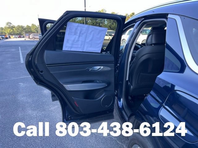 Used 2022 Genesis GV70 2.5T w/ Select Package AWD/4WD image 9