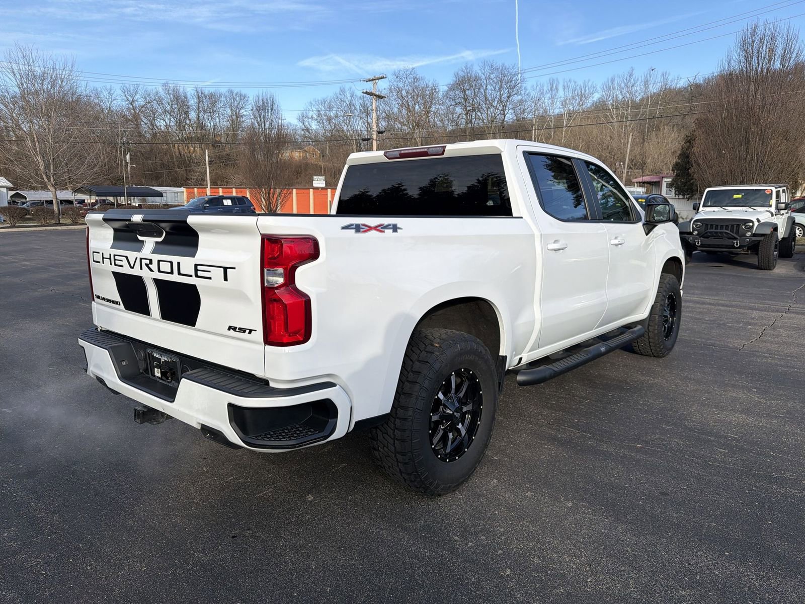 Used 2020 Chevrolet Silverado 1500 RST w/ Rally Edition AWD/4WD image 8