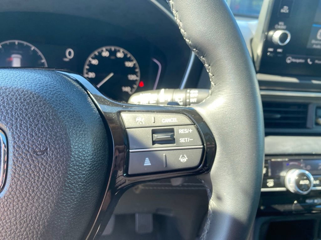 Certified 2025 Honda Pilot Touring image 26