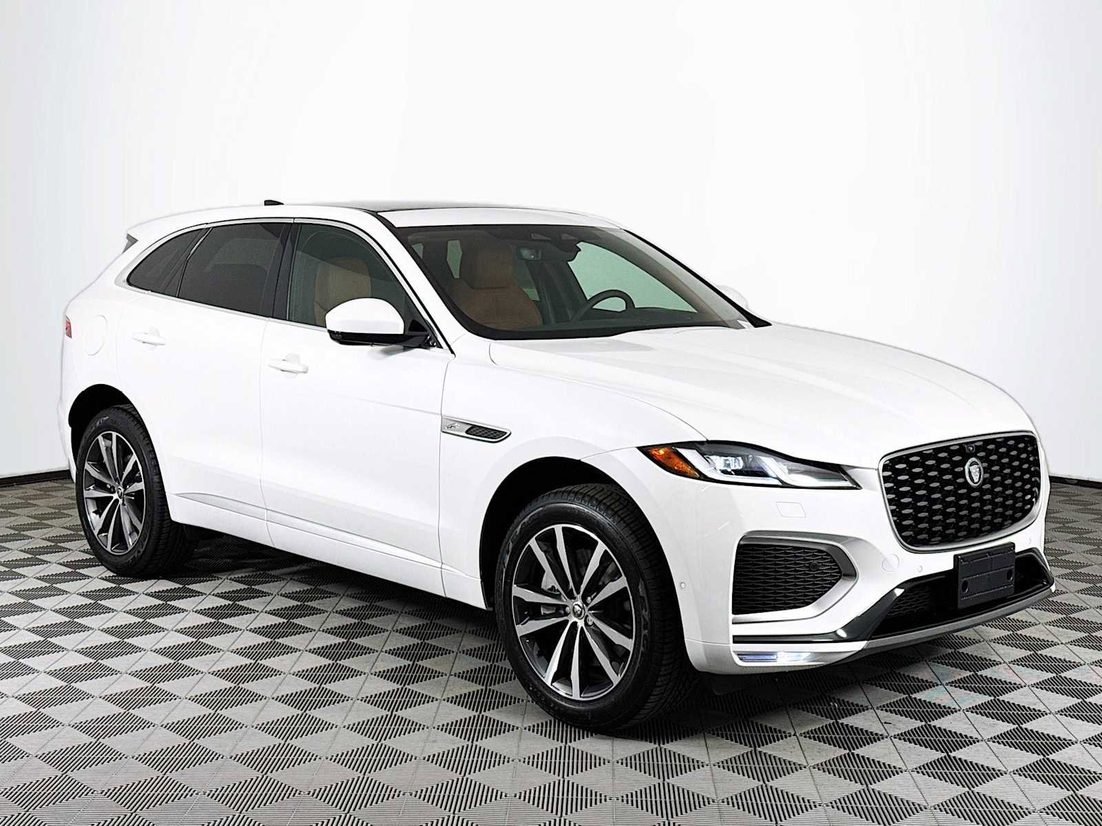 New 2026 Jaguar F-PACE R-Dynamic S AWD/4WD image 3