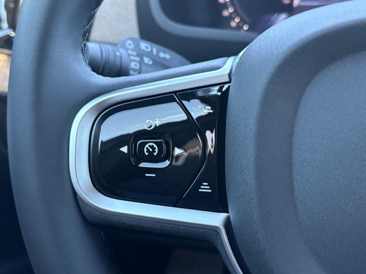 New 2026 Volvo XC90 B6 Plus image 15