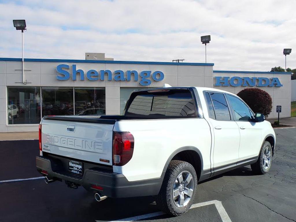 New 2025 Honda Ridgeline TrailSport image 3