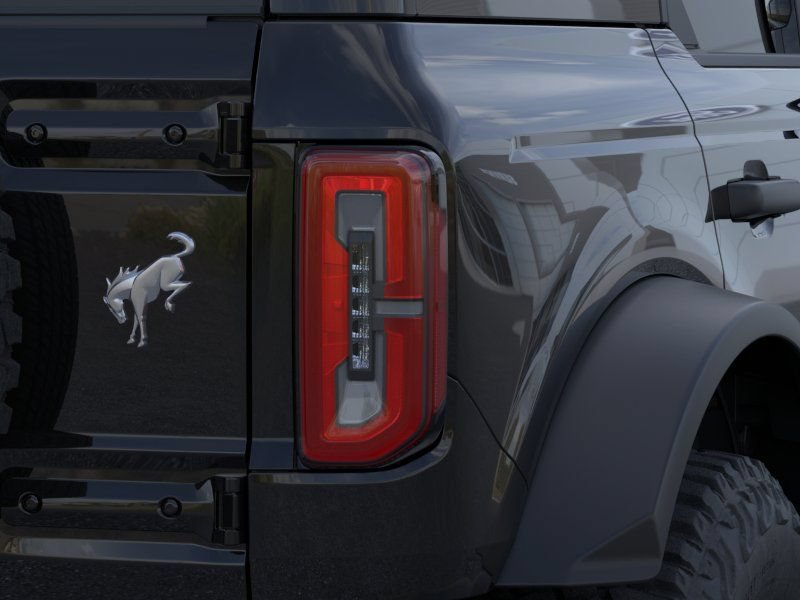 New 2026 Ford Bronco Outer Banks AWD/4WD image 25