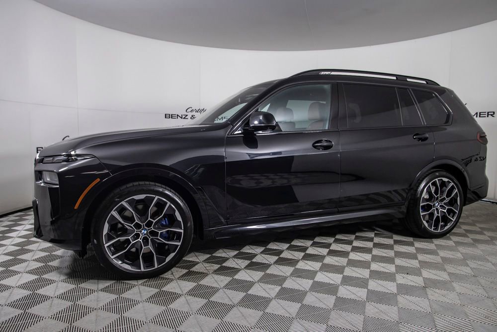 Used 2025 BMW X7 M60i AWD/4WD image 10
