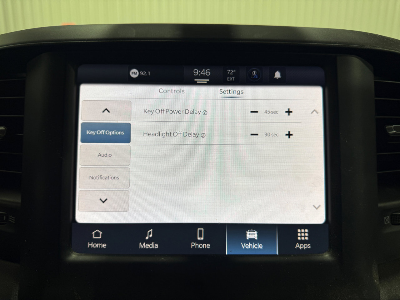 Used 2024 RAM 2500 Tradesman w/ Chrome Appearance Group image 27