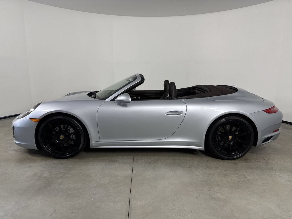 Certified 2017 Porsche 911 Carrera 4 AWD/4WD image 2