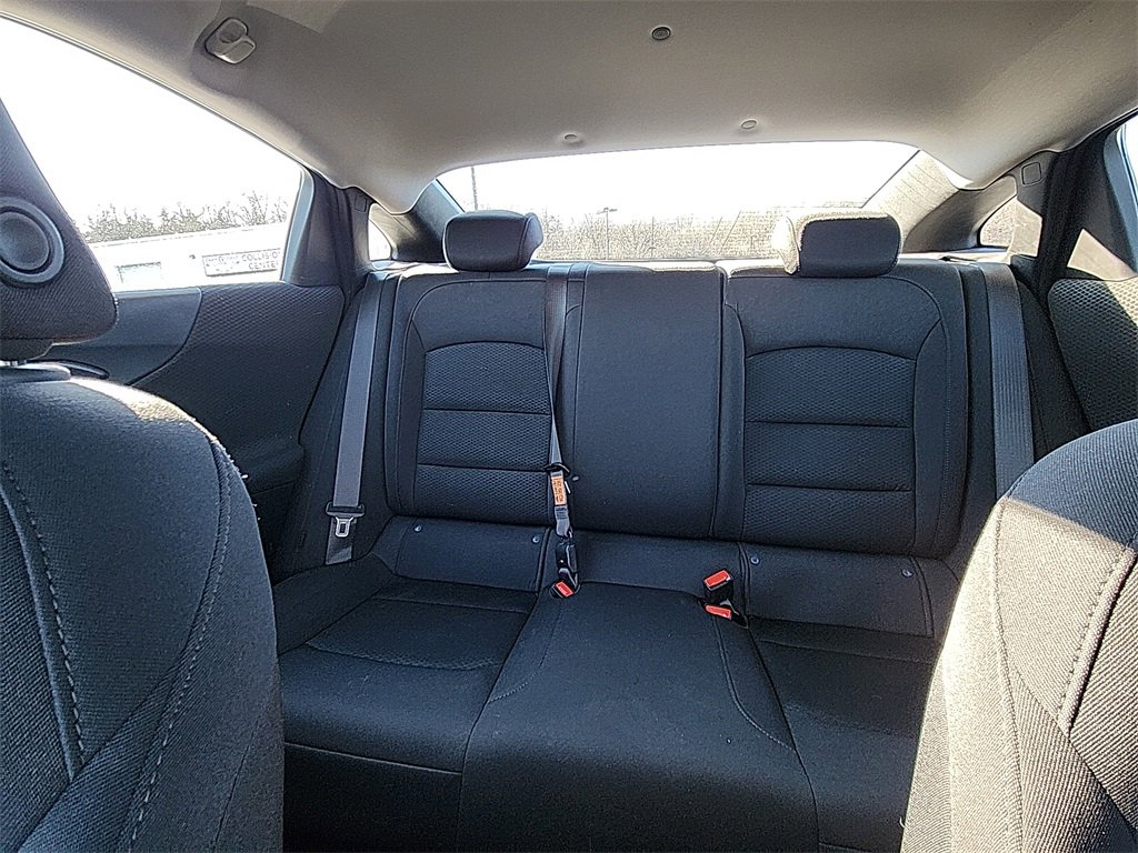 Used 2023 Chevrolet Malibu LS image 25