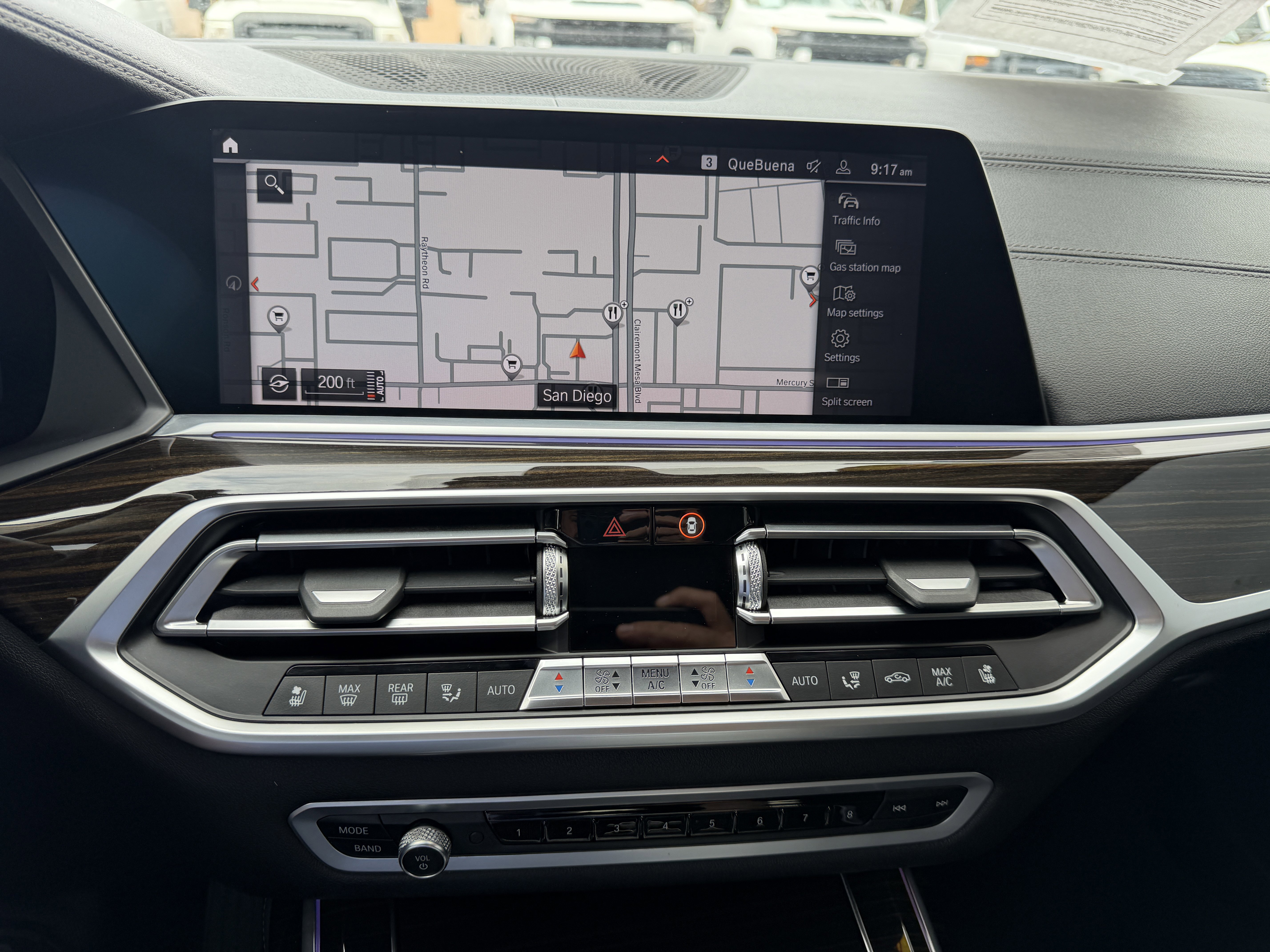 Used 2020 BMW X7 xDrive40i w/ Premium Package image 38