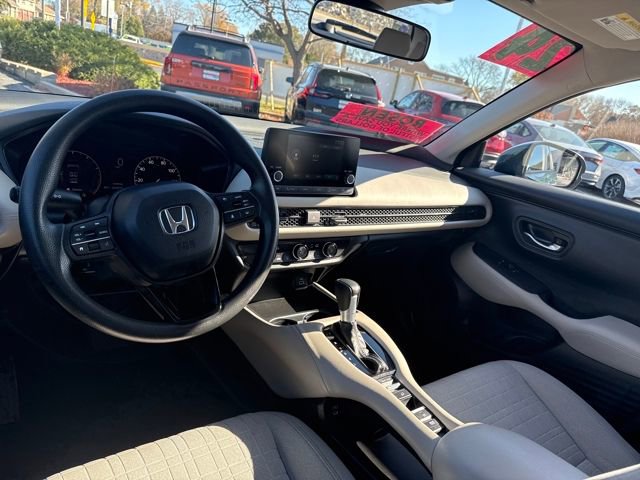 Certified 2024 Honda HR-V LX image 22